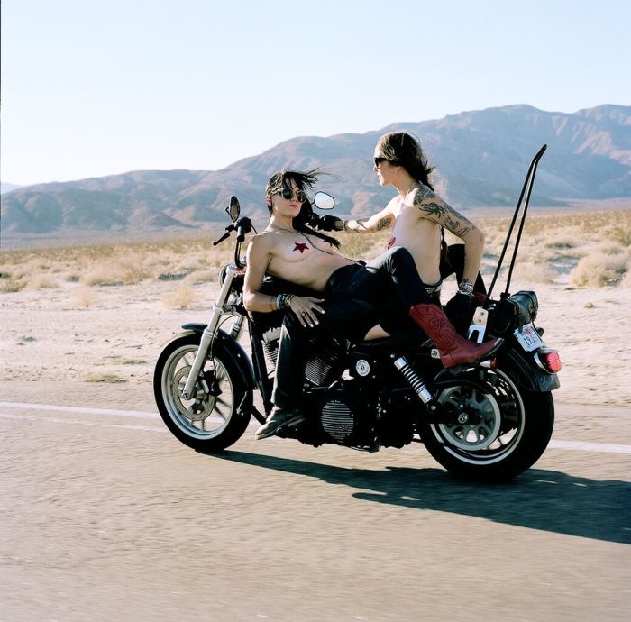 Girls on a motorcycle in Kampinas