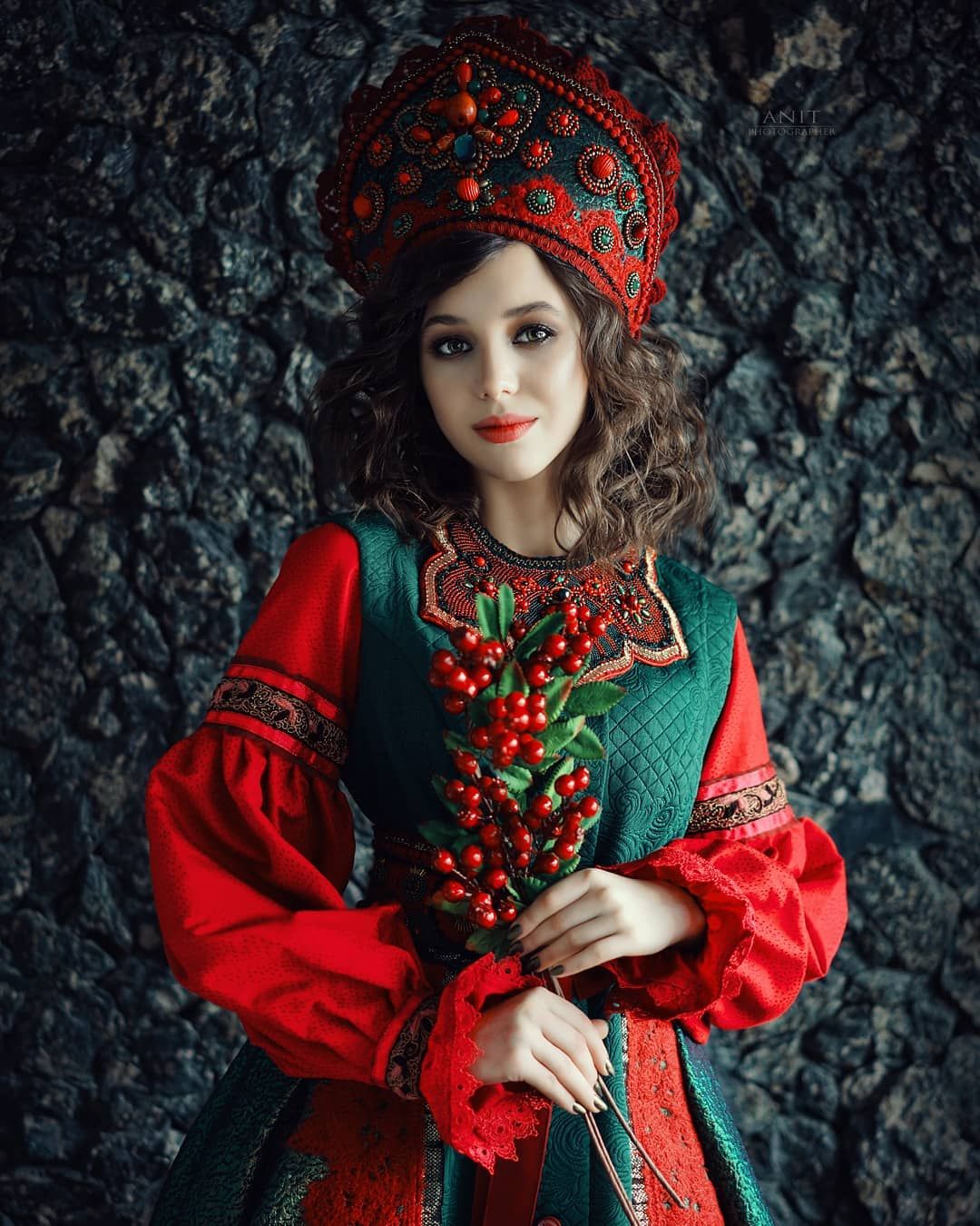 Nude girl Women in Slavic costumes in Kampinas